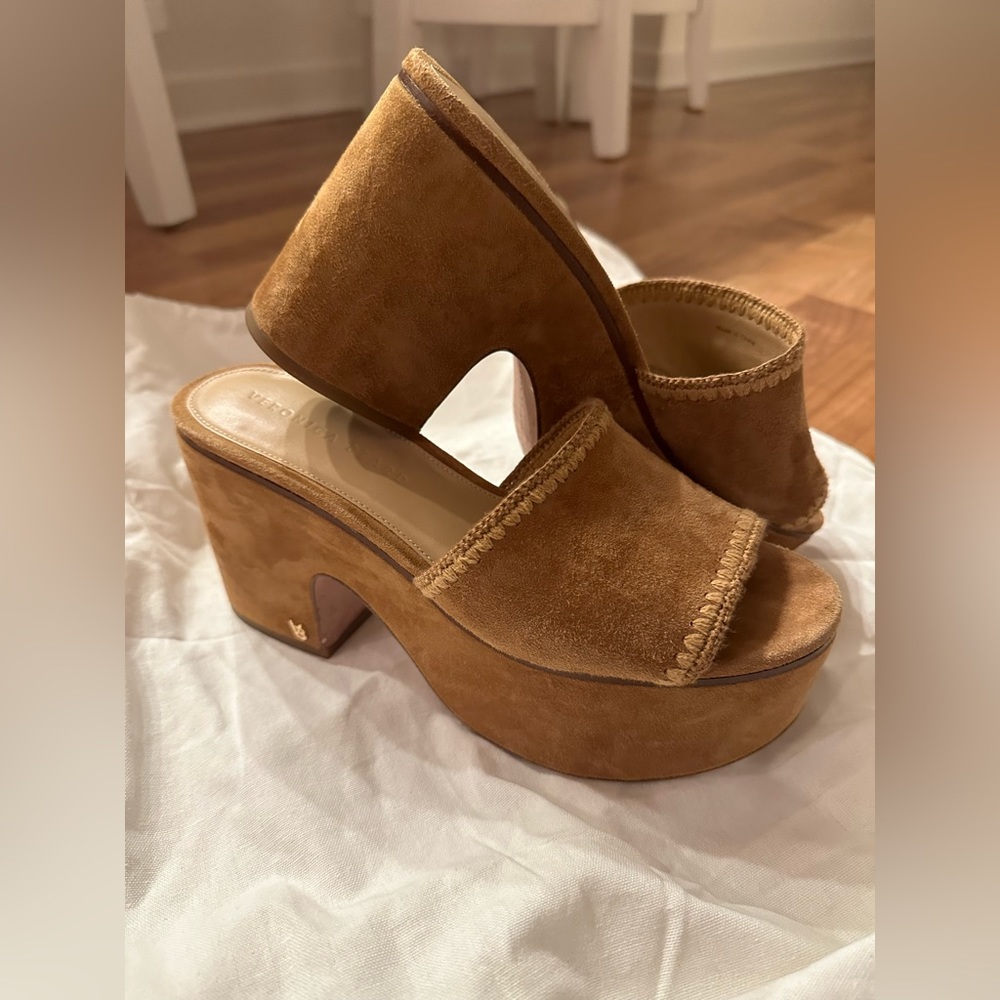 Veronica Beard platform sandal